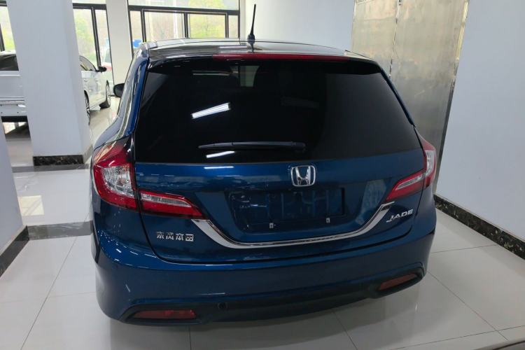 Used Honda Jade 2016 1.8L Automatic Comfort Elite Version 5 Seats
