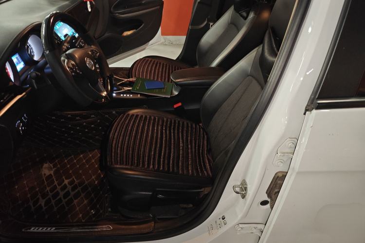 Used Buick Verano 2018 Sedan 20T Dual-Clutch Leading Model
