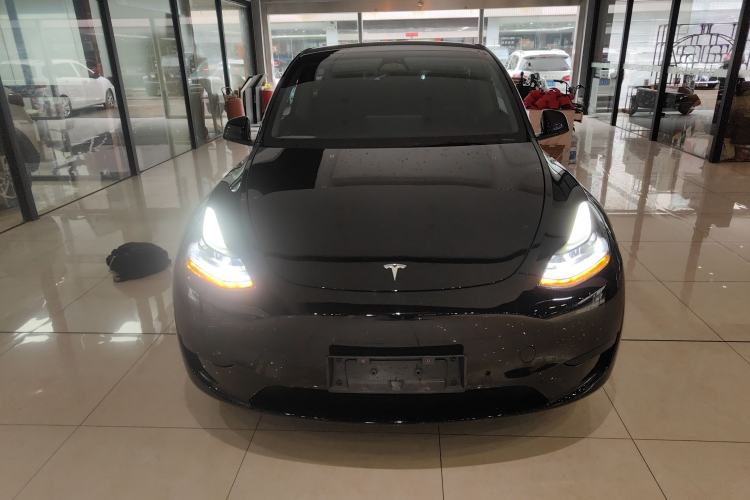 Used Tesla Model Y 2023 Rear-Wheel-Drive Version