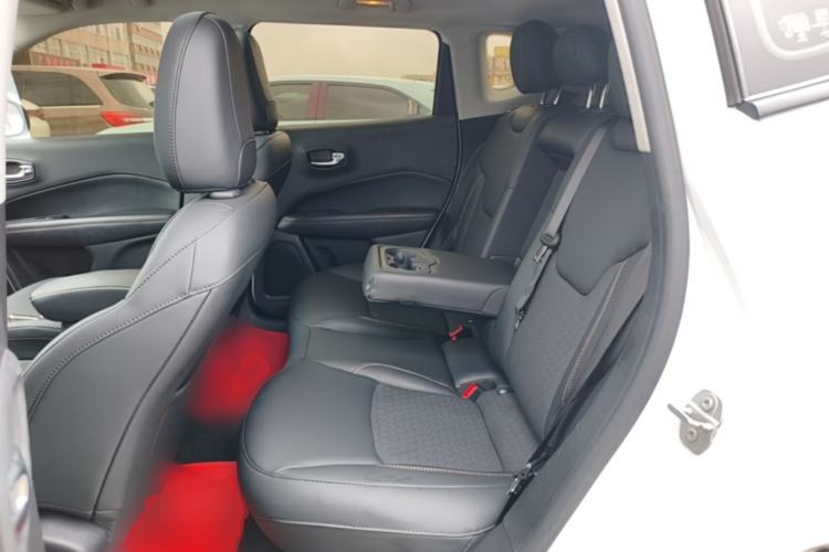 Used Jeep Compass 2019 220T Automatic Enjoyment Version

