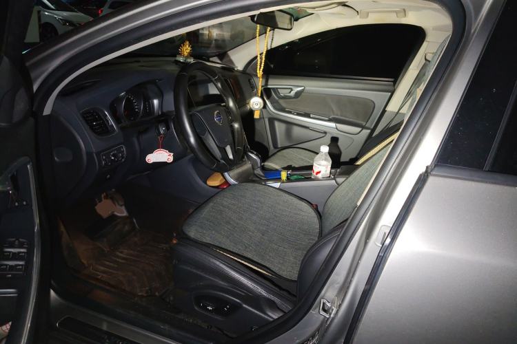 Used Volvo S60 2016 S60L T3 Smart Drive Edition
