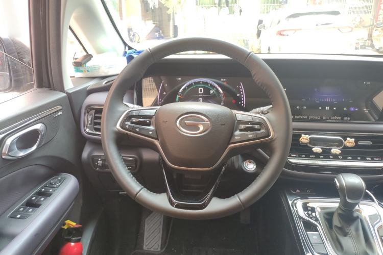 Used GAC Trumpchi M6 2025 Model MAX 270T WDCT Luxury Edition Steering Wheel