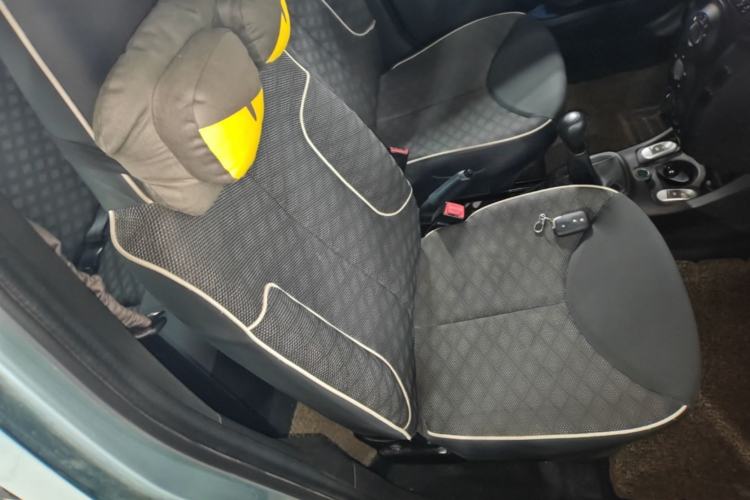 Used BYD F0 2015 1.0L Joyful Model Right Front Seat