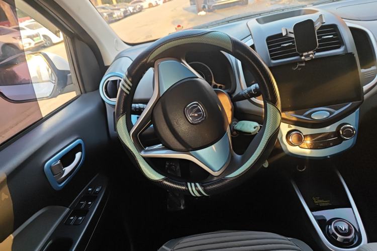 Used CHANGAN OSHAN Benni E-Star 2021 National Edition Colorful Version Lithium Iron Phosphate (31.95 kWh)
