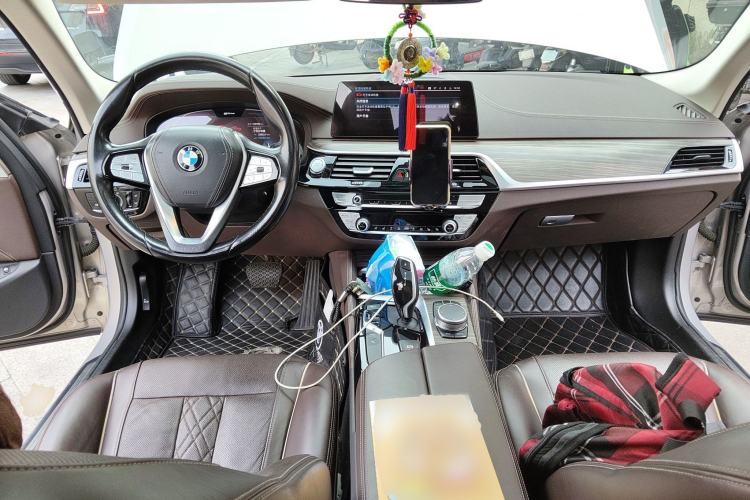 Used BMW 5 Series New Energy 2020 530Le Luxury Package Center Console