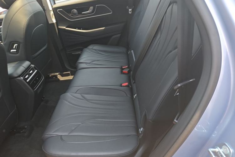 Used Chery Fengyun T9 2024 120 Long-Range Flagship Version 7 Seats Ternary Lithium