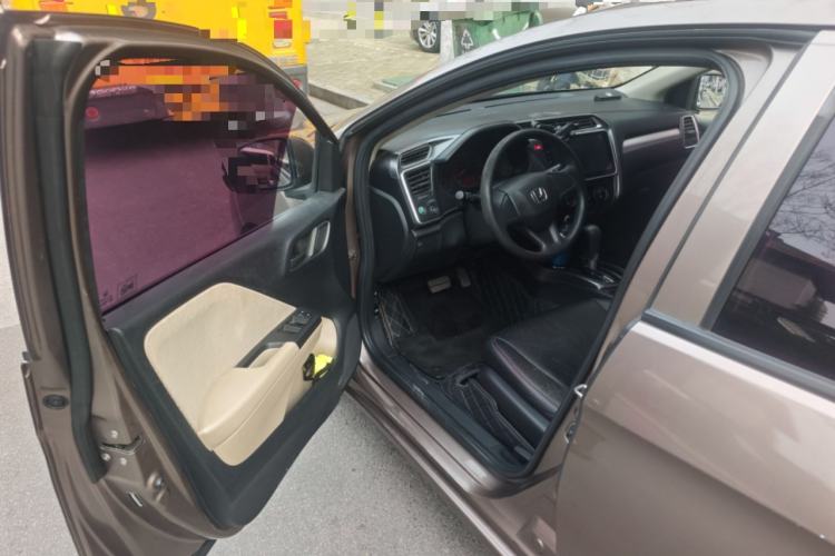 Used Honda Greiz 2016 1.5L CVT Classic Edition
