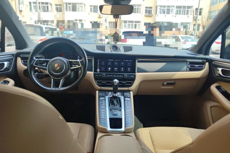 Used Porsche Macan 2020 Macan 2.0T Center Console
