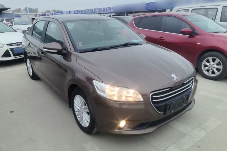 Used Peugeot 301 2016 1.6L Automatic Comfort Edition Front Right 45 Deg