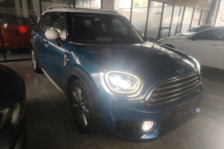 Used MINI Countryman 2017 1.5T COOPER ALL4 Traveler Front Right 45 Deg