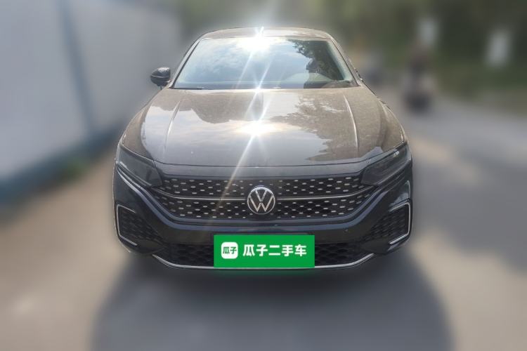 Used Volkswagen Passat 2022 330TSI Starry Elite Edition Front