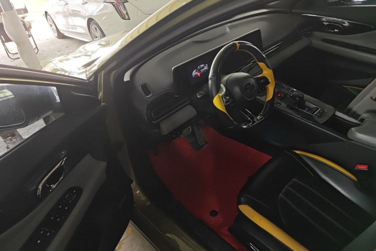 Used GAC Trumpchi EMPOW 2021 270T DCT J15 Version Driver Seat