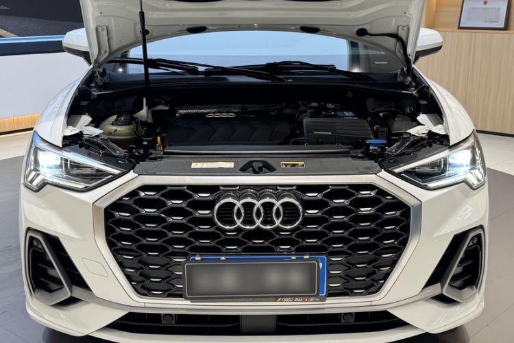 Used Audi Q3 Sportback 2020 40 TFSI Fashion Model

