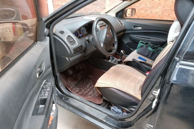 Used Geely Auto Diamond 2014 Sedan 1.5L Manual Entry-Level Model
