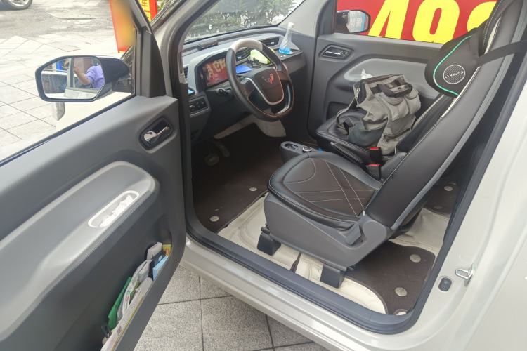 Used Wuling Hongguang MINIEV 2022 Macaron Premium Model – Lithium Iron Phosphate