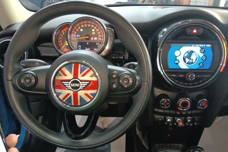 Used MINI MINI 2018 1.5T ONE PLUS
