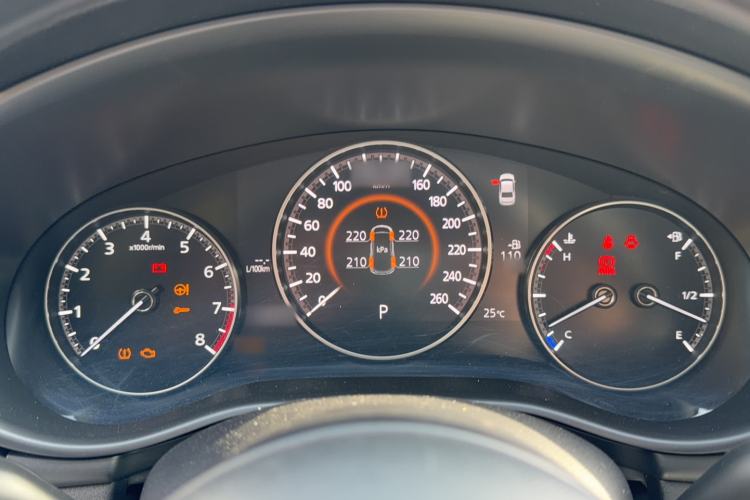 Used Mazda 3 Axela 2021 2.0L Automatic Zhiqing Edition Instrument Cluster