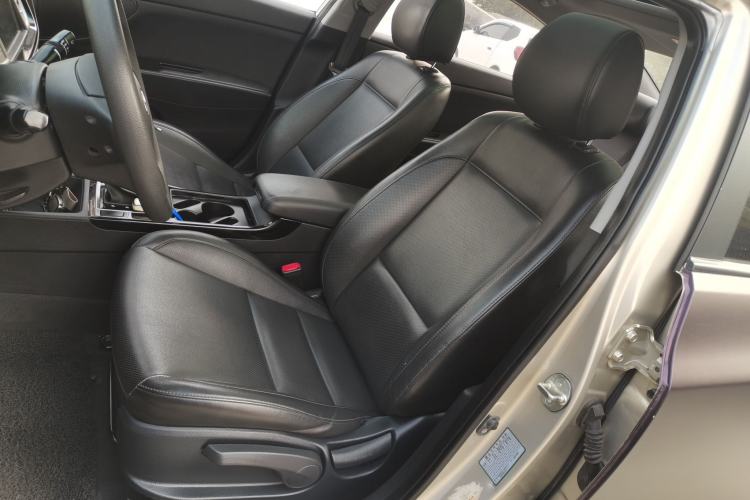 Used Hyundai Mistra 2014 1.8L Automatic Smart GLS
