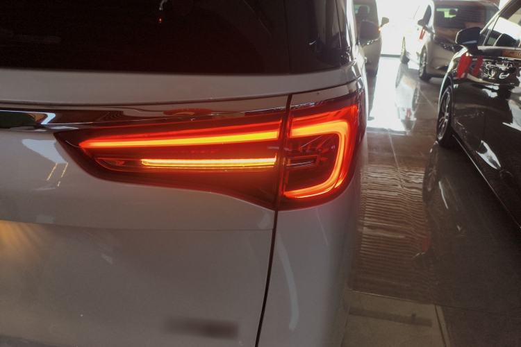 Used Buick GL8 2023 ES Lu Zun Deluxe Model