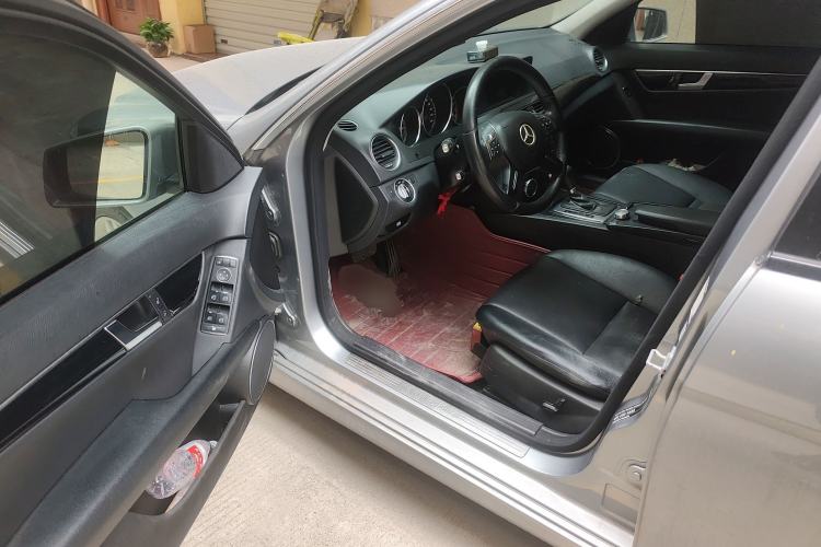 Used Mercedes-Benz C-Class 2013 C 180 Classic Grand Edition