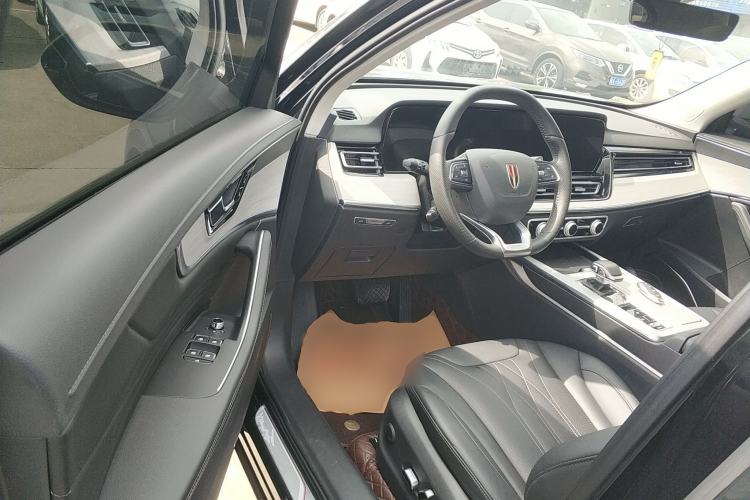 Used Hongqi HS5 2025 2.0T Two-Wheel Drive Flagship Pro Edition Driver Seat