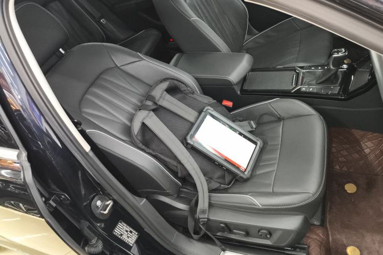 Used Volkswagen Passat 2023 Revised 380TSI Luxury Edition
