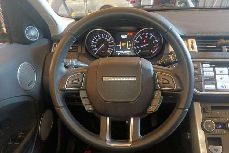 Used Land Rover Range Evoque 2014 2.0T 5-Door YAOZHEN Edition
