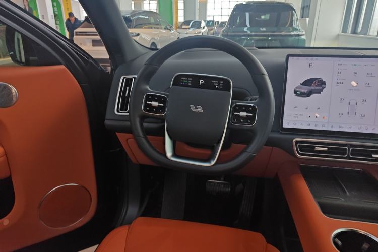 Used Li Auto L8 2024 Pro Model Steering Wheel