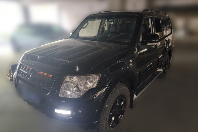 Used Mitsubishi Pajero 2018 3.0L Automatic Comfort Edition