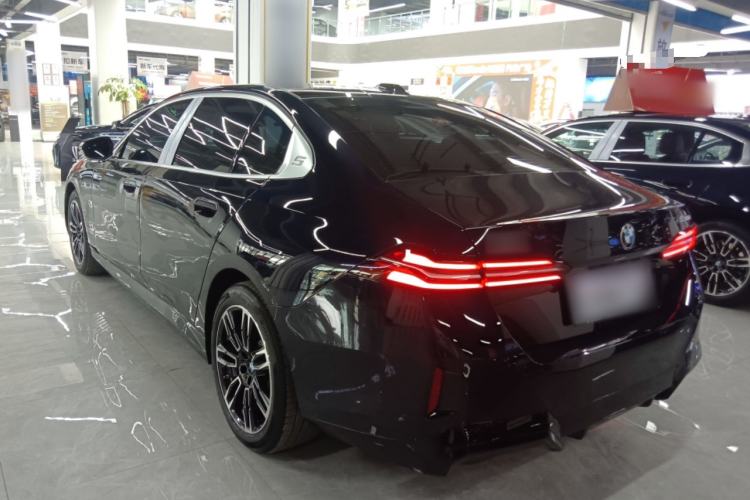 Used BMW 5 Series 2026 530Li Leading M Sport Package