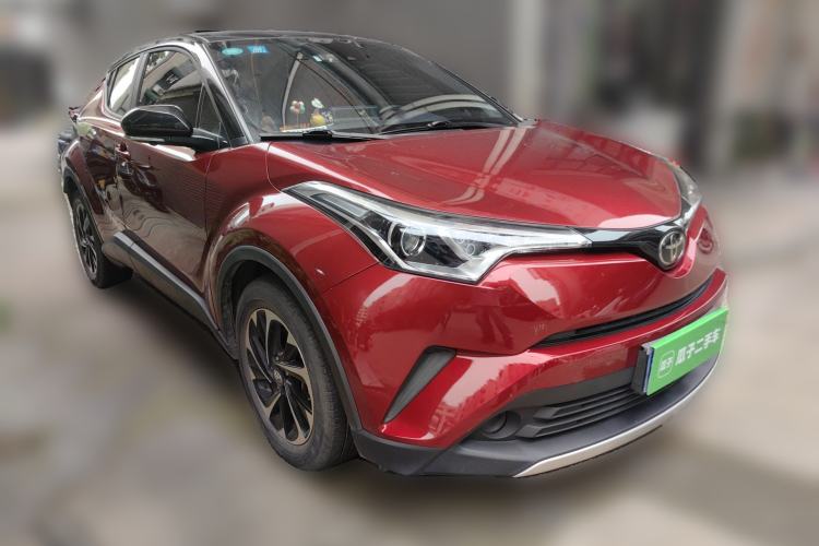 Used Toyota IZOA 2020 2.0L Yichi Version Front Right 45 Deg