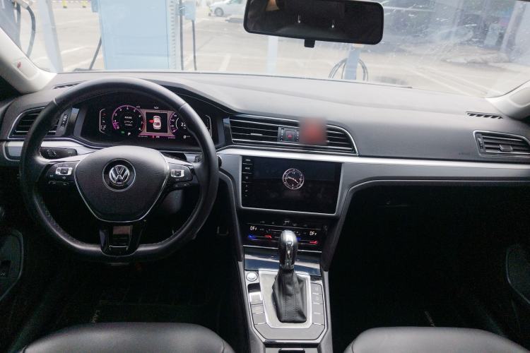 Used Volkswagen Lamando 2021 280TSI DSG Comfort Edition Center Console