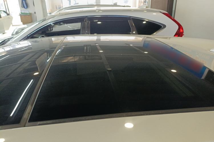 Used Honda Vezel 2017 1.8L CVT Front-Wheel Drive Pioneer Edition