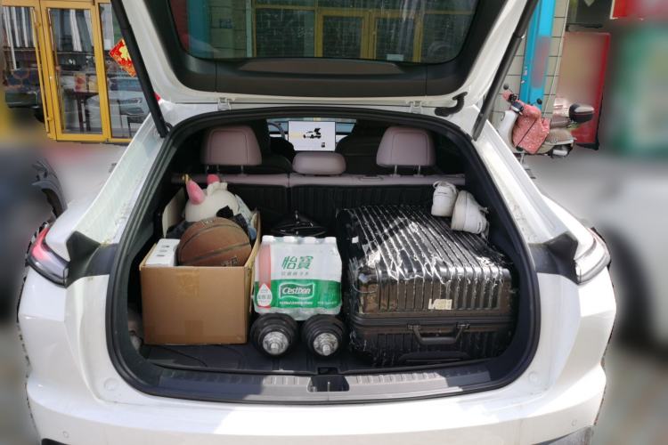 Used ONVO L60 2024 60 kWh Rear-Drive Version
