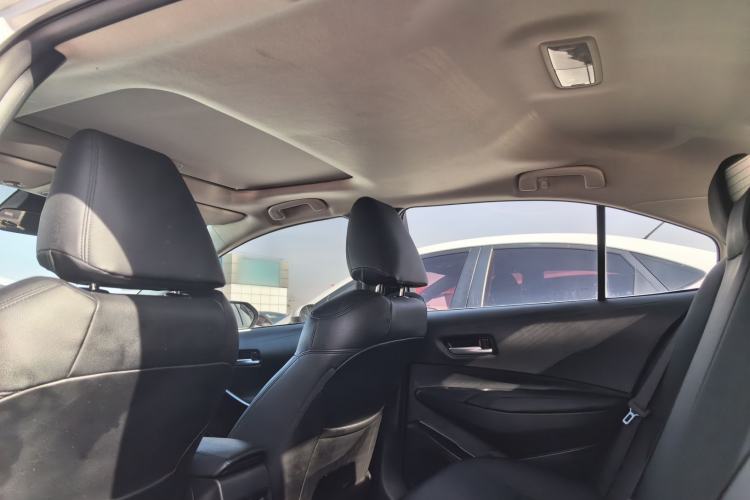 Used Toyota Corolla 2021 Dual-Motor 1.8L E-CVT Elite Edition
