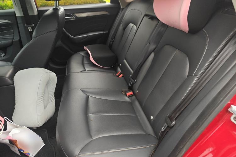 Used Roewe i6 2017 20T Automatic Internet ZhiZun Edition