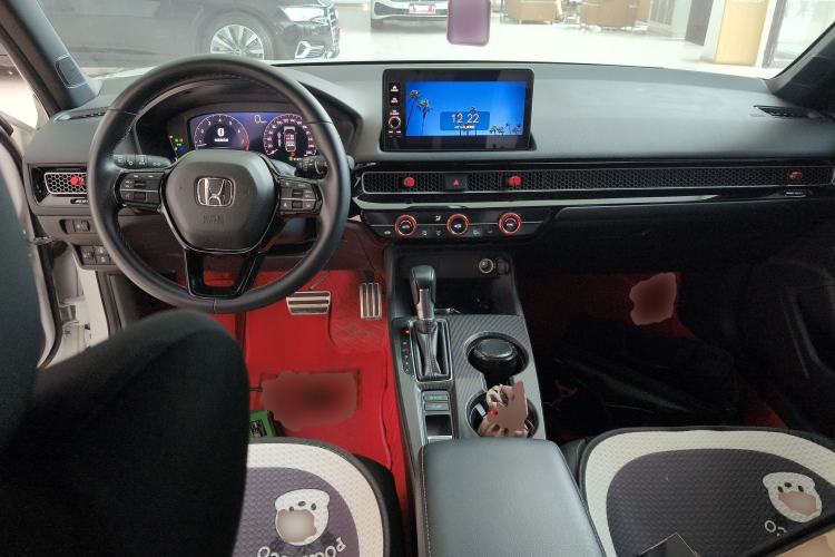 Used Honda Civic 2023 HATCHBACK 240TURBO CVT Extreme Edition Center Console