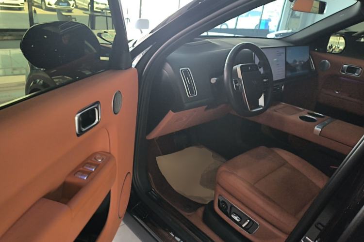 Used Li Auto L8 2024 Pro Model