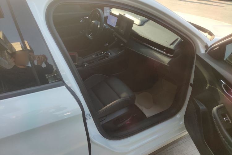 Used Lynk & Co 03 2025 1.5TD DCT Champion Edition Pro
