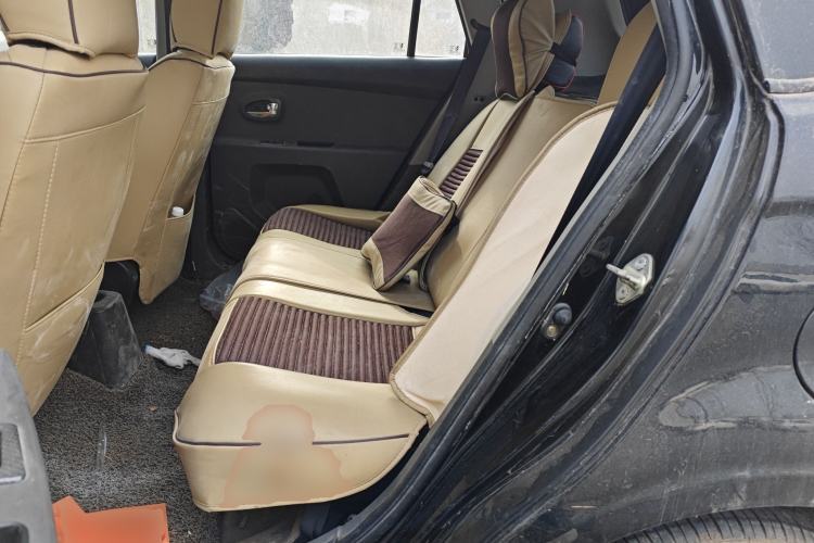 Used Jinbei Zhishang S30 2014 1.5L Manual Comfort Model Left Rear Seat