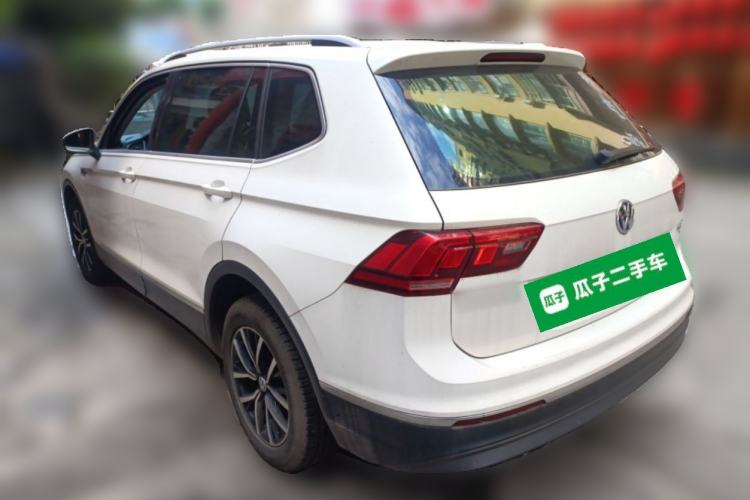 Used Volkswagen Tiguan L 2017 330TSI Automatic Two-Wheel Drive Luxury Edition Rear Left 45 Deg