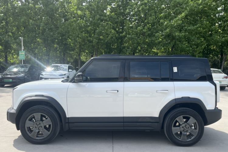 Used iCAR 03 2024 401km Two-Wheel Drive Standard Advanced Version Exterior 5