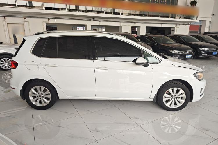 Used Volkswagen Golf Sportsvan 2016 230TSI Automatic Trend Edition Exterior 2