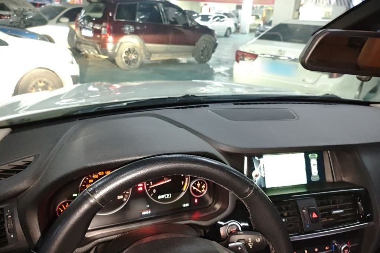 Used BMW X4 2014 xDrive28i Leading Model