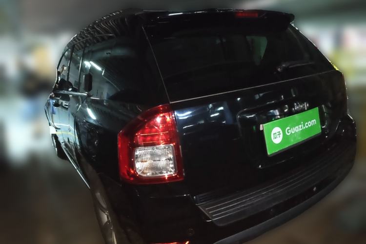 Used Jeep Compass 2013 2.4L four-wheel-drive sport version