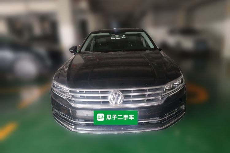 Used Volkswagen Phideon 2018 Revised Version 380TSI Two-Wheel Drive Business Edition
