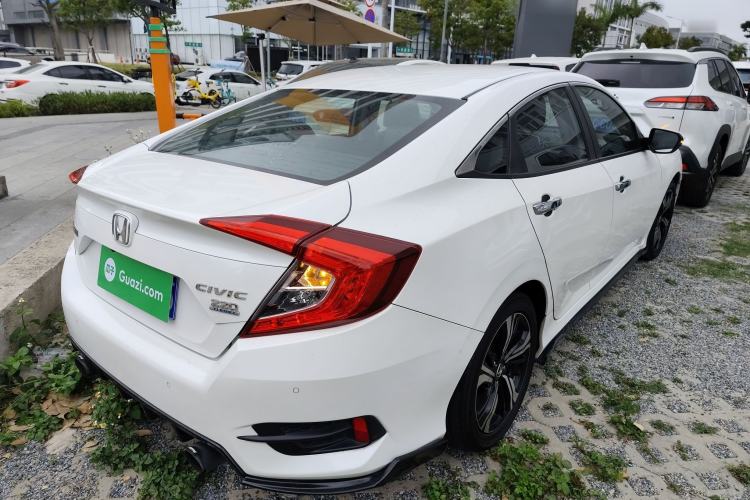 Used Honda Civic 2016 220TURBO CVT Prestige Edition
