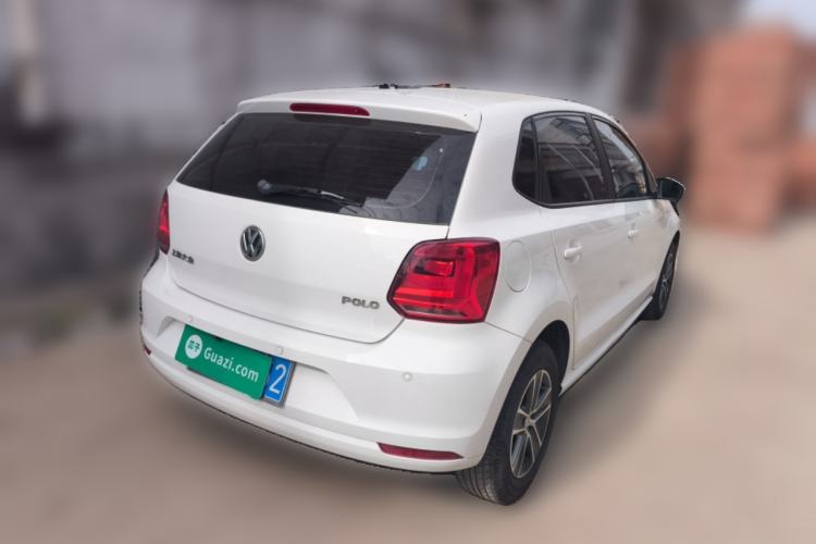 Used Volkswagen Polo 2014 1.4L Manual Fashion Edition Rear Right 45 Deg