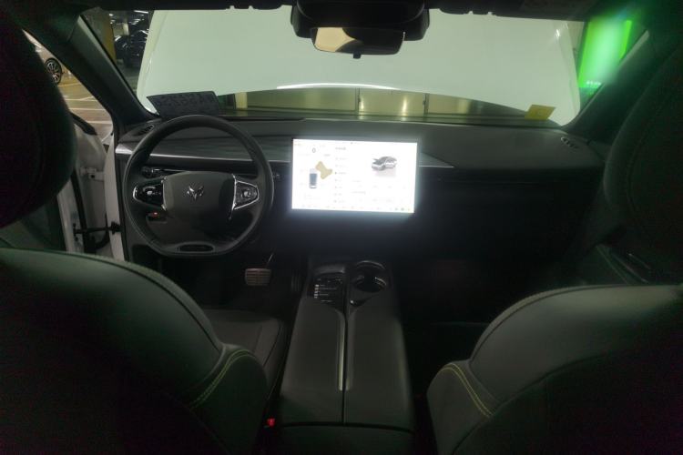 Used ARCFOX Alpha T5 2026 Model Range-Extended 1215 Yuanjing Smart Driving Version