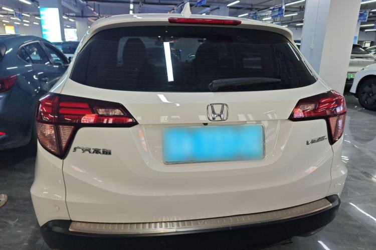 Used Honda Vezel 2017 1.8L CVT Front-Wheel Drive Pioneer Edition
